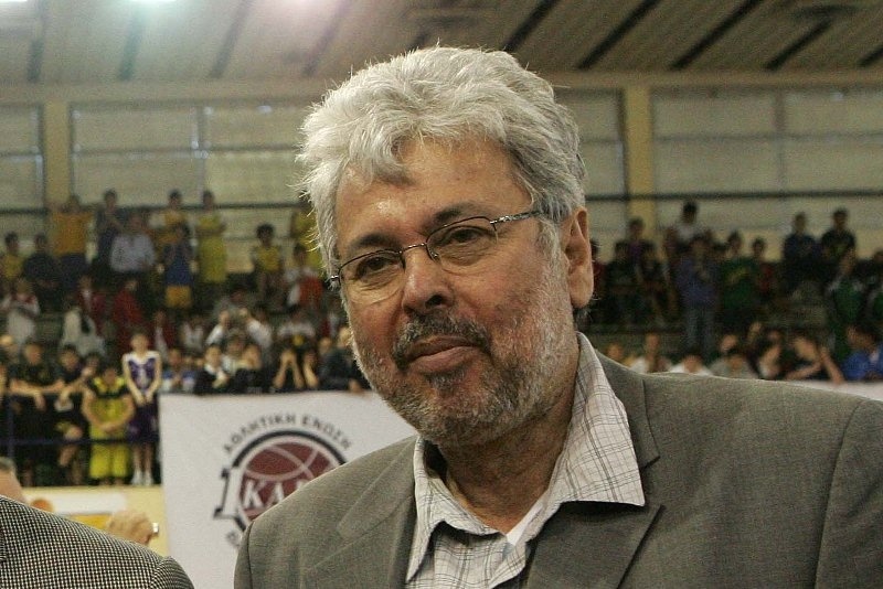 Αγγελόπουλος: «Δεν ξέρω εάν θα αντέξω»