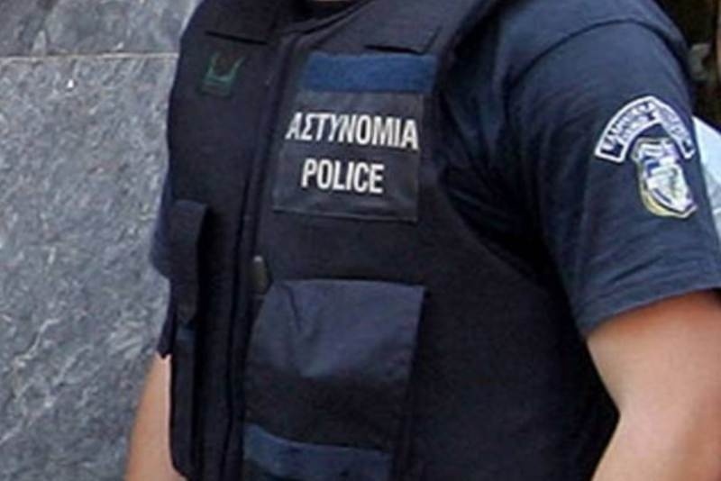Απόδραση αλλοδαπού από την Ευελπίδων