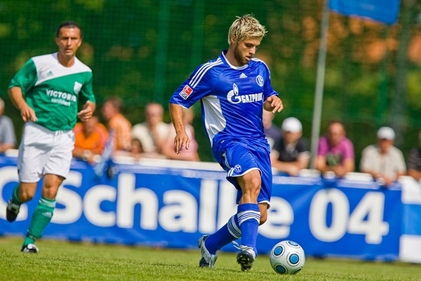 Σάλκε: Προς την έξοδο ο Πλιάτσικας