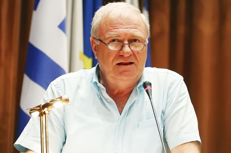 Χατζηαποστόλου: «Ο Γκαγκάτσης μπορεί να αντισταθεί στο σύστημα»