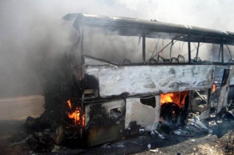 Στις φλόγες λεωφορείο της ΕΘΕΛ στον Κηφισό