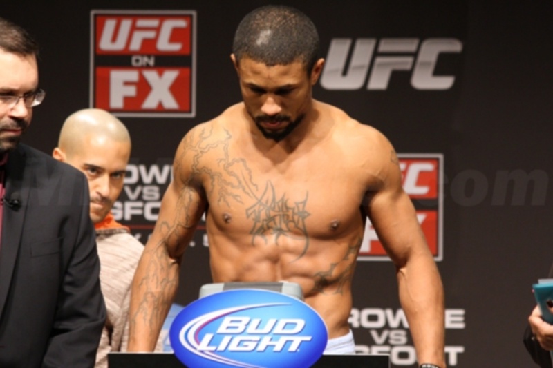 UFC on FOX 5: LeVessuer αντί Oliveira