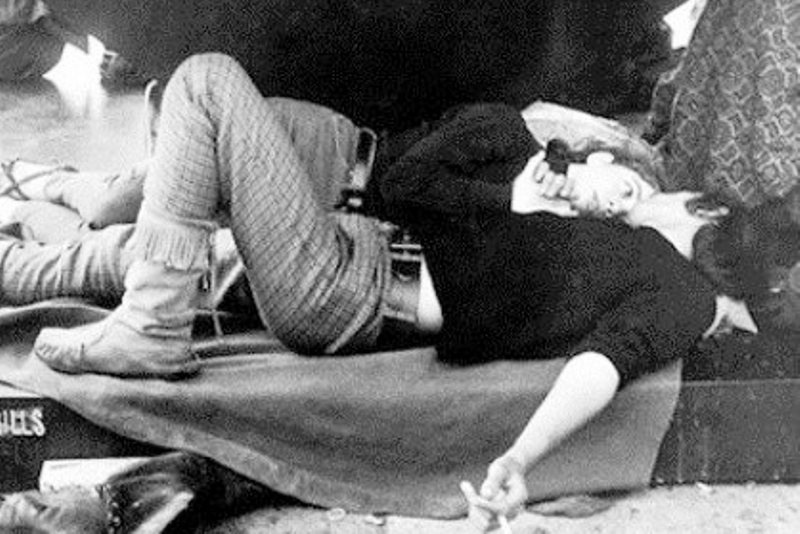 5 «αθώα» αντικείμενα που θα βάλουν φωτιά στο κρεβάτι σας