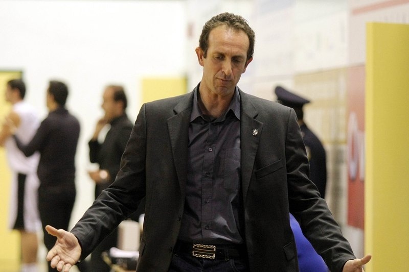 Χουγκάζ: «Με τη βοήθεια του κόσμου…»