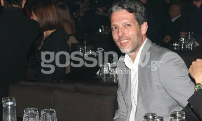 Πρώτο τραπέζι στην Παπαρίζου ο αγαπημένος της!