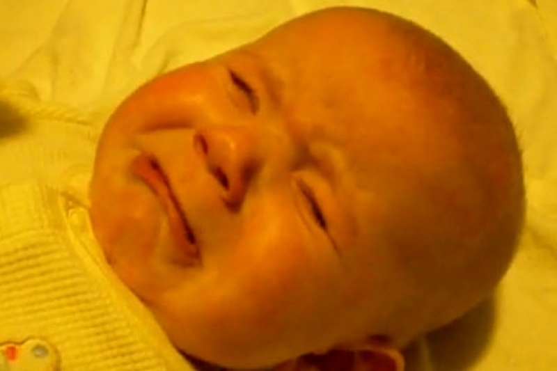 Βίντεο: «Μαμά, σε παρακαλώ σταμάτα να τραγουδάς…»