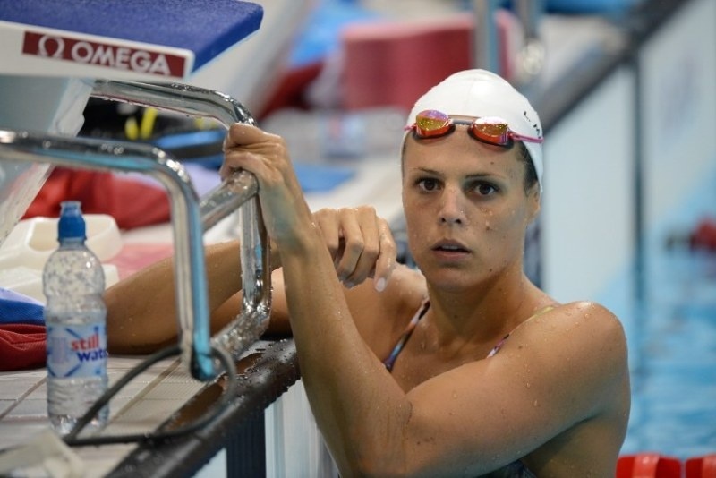 Αποσύρεται η Μανοντού!