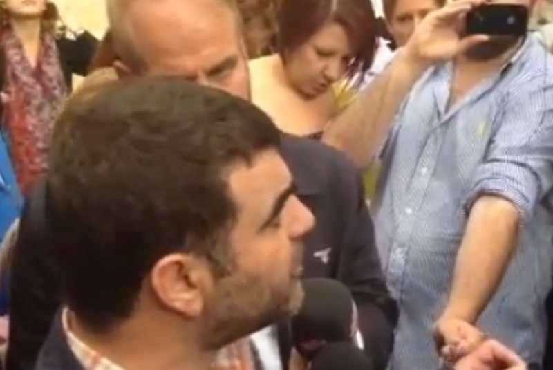 Κώστας Βαξεβάνης: Ποιά αλήθεια κρύβεται πίσω από τη σύλληψή του;