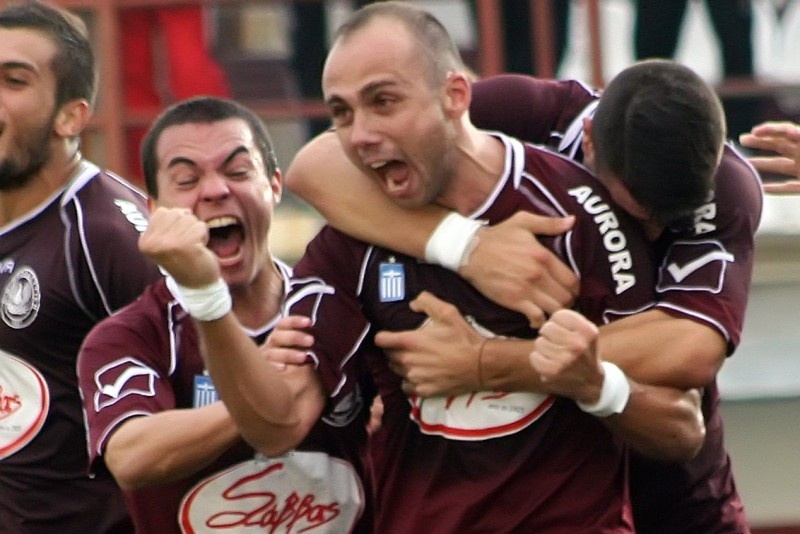 Γρίβας: «Κανείς σαν την Προοδευτική»