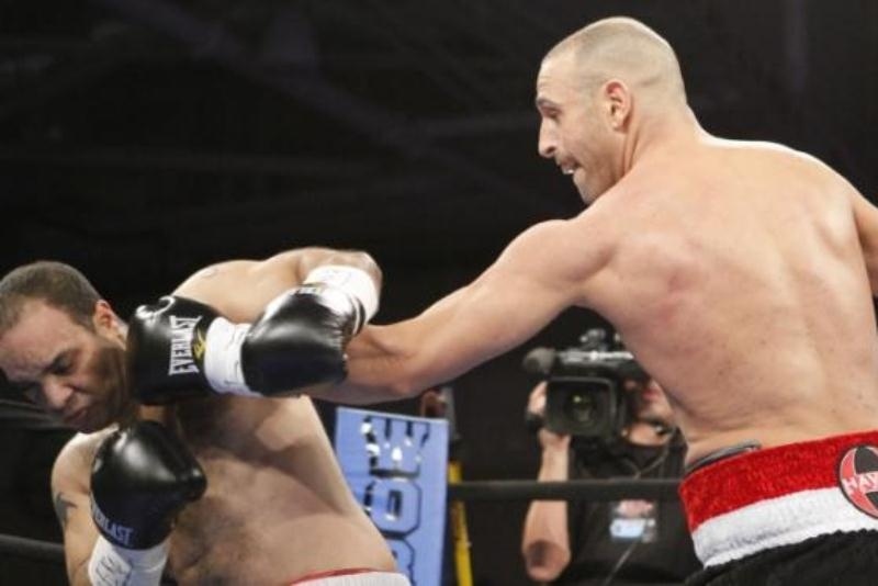 Μποξ: Κέρδισε ο μονόχειρας αθλητής Costantino