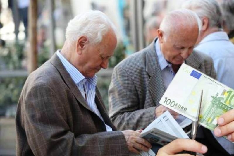Περικοπές έως και 25% στις συντάξεις