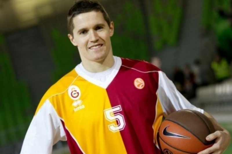 Λάκοβιτς: «Με θέλει η Σιένα»