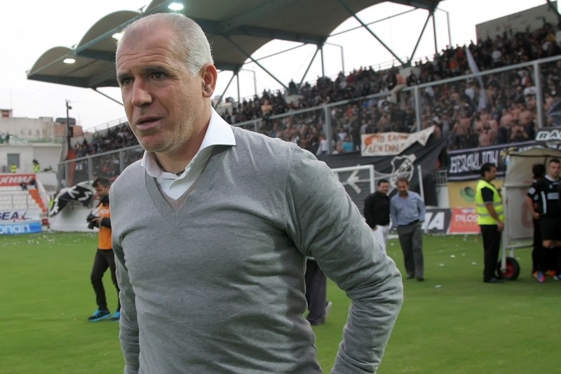 Ο coach - «Αναστοπουλ-άκης» τα΄χει… τετρακόσια! (photos)