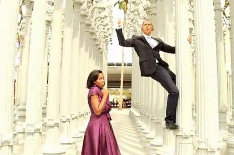 Δείτε τον Ομπάμα να χορεύει και να τραγουδά το Gangnam Style (video)