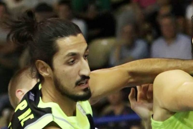 Άρης: Ατομικό για Τσιάρα