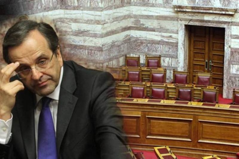 Κυβέρνηση σε… «αυτόματο πιλότο»