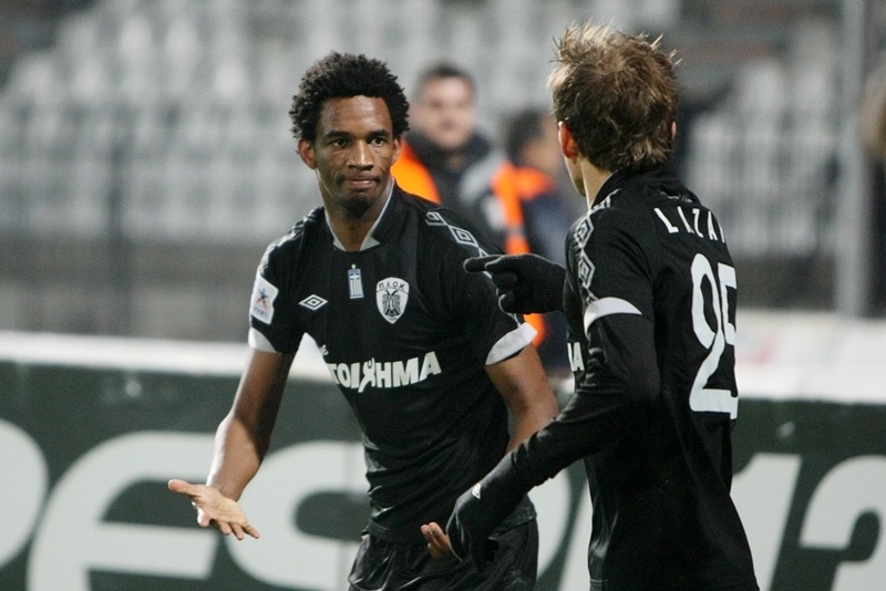 Στο τέλος, ο Λίνο θα ανανεώσει