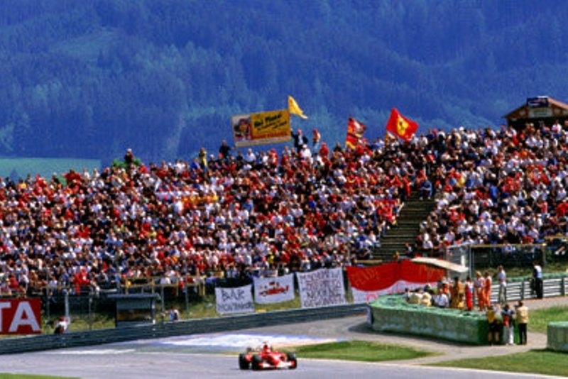 Ρεντ Μπουλ: Αίτημα για επιστροφή του αυστριακού γκραν-πρι!