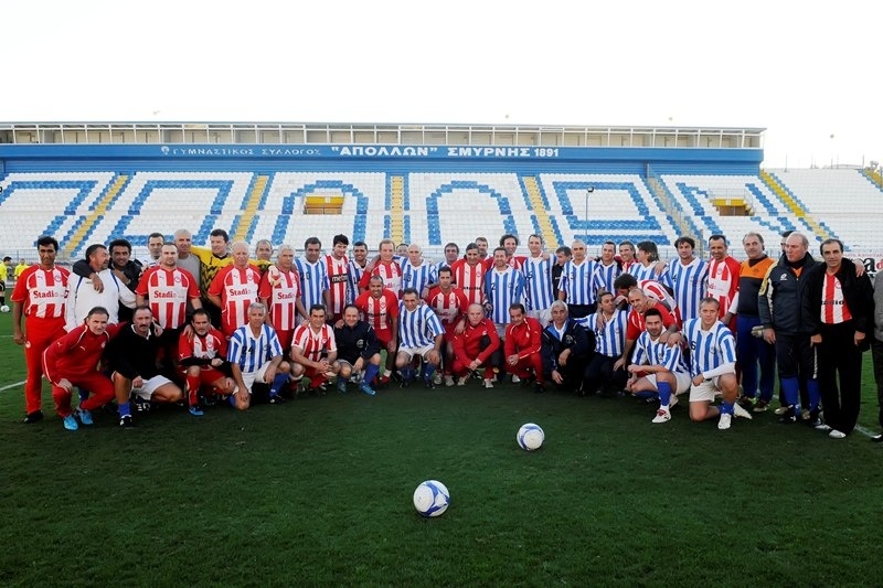 Σε φόρμα οι παλαίμαχοι του Ολυμπιακού, 5-2 τον Απόλλωνα (photos)!