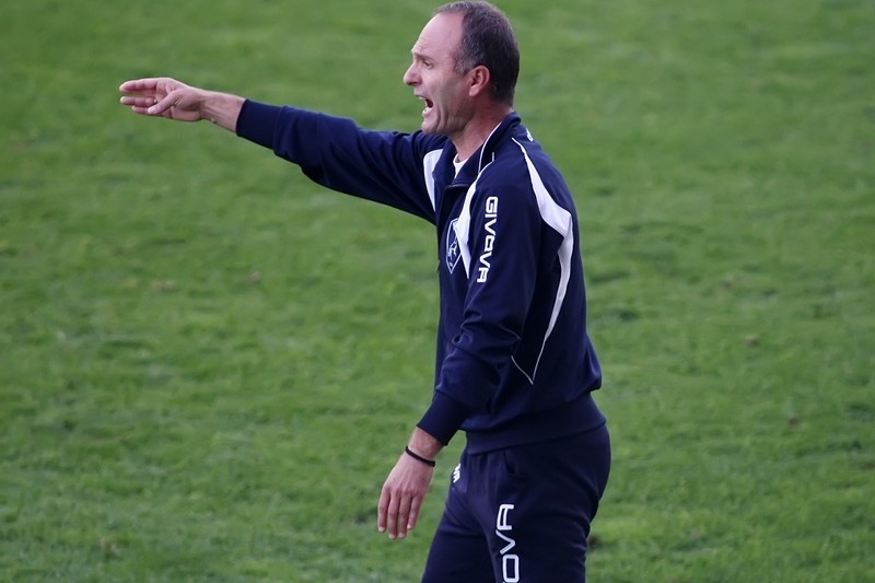 Ζιώγας: «Η ΑΕΛ είναι πάνω από πρόσωπα»