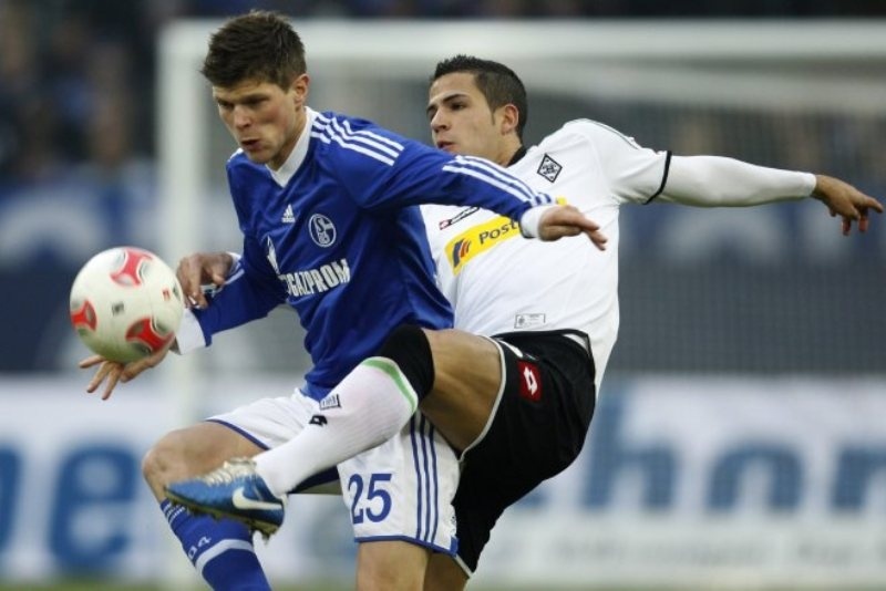 Προς... Top – 4 ο Χούντελαρ