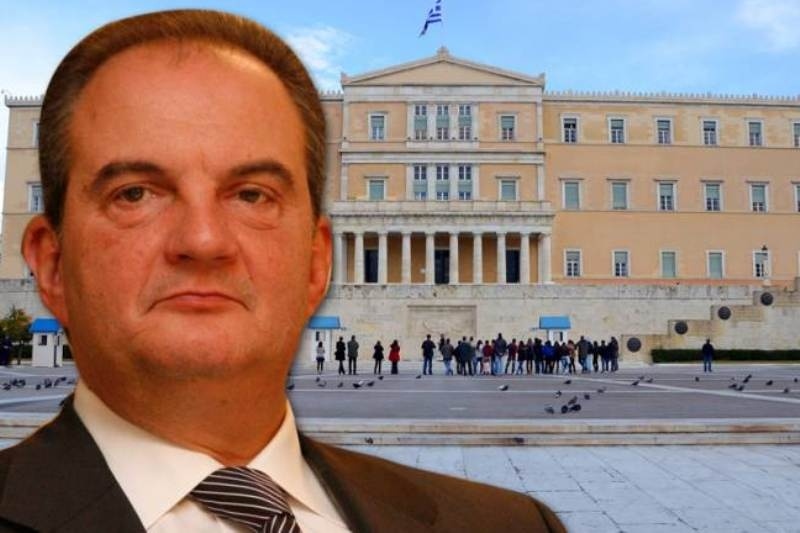 «Οχι» Καραμανλή σε πρόταση για επιστροφή του!