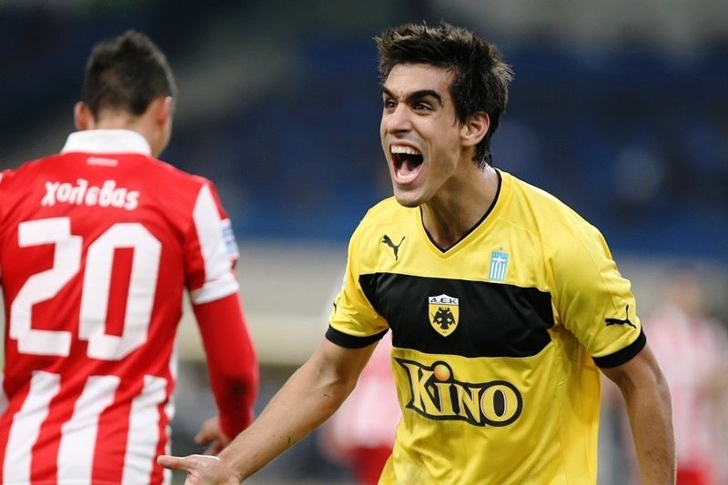 Κοντοές: «Μιλάω με ομάδες από Αγγλία»