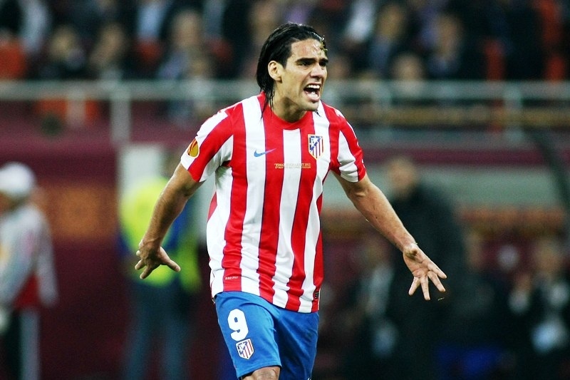 Over στο «Βιθέντε Καλντερόν»