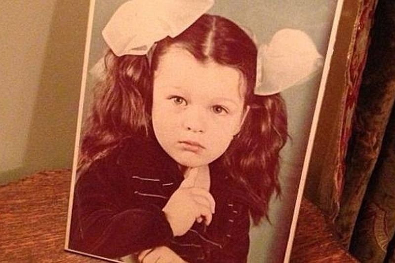 Μπορείτε να φανταστείτε ποιο είναι το κοριτσάκι της φωτογραφίας;