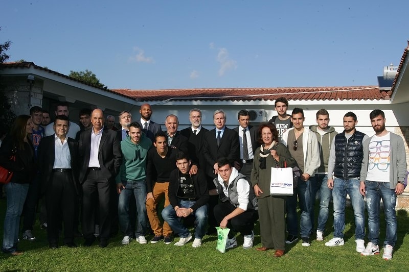 Παναθηναϊκός: Μοίρασε… αγάπη στο «Μητέρα» (photos)