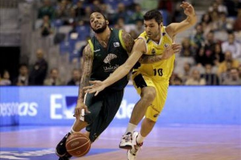 Ουνικάχα Μάλαγα: Μια ομάδα μόνος του ο Ουίλιαμς! (video)