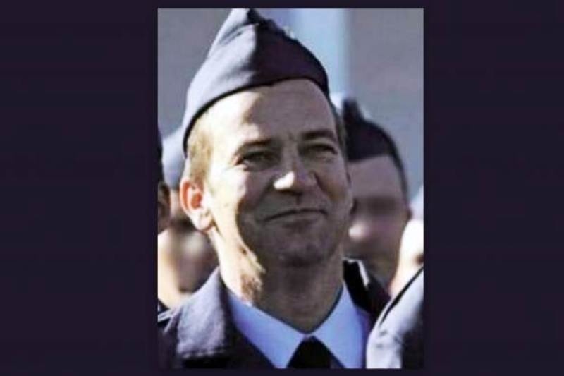 Δείτε πόσα χρήματα πλήρωσε για να μην πάει στρατό