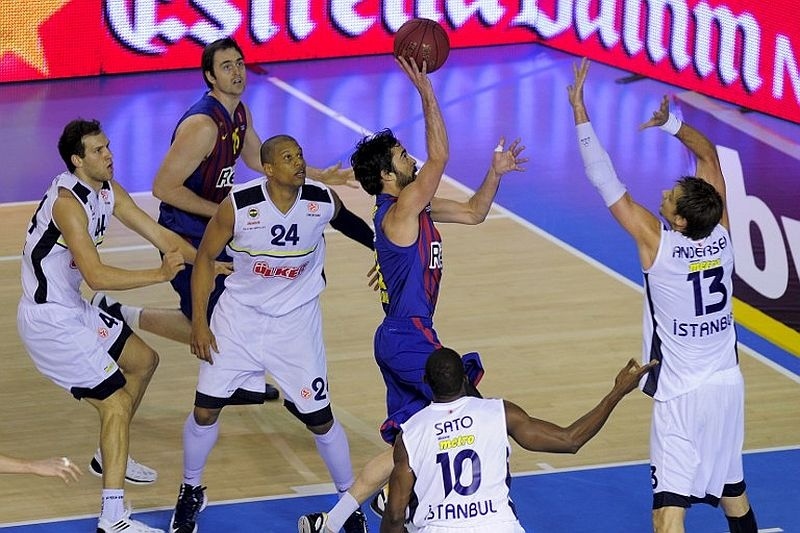 Εντυπωσιακή «Μπάρτσα», 100-78 τη «Φενέρ»