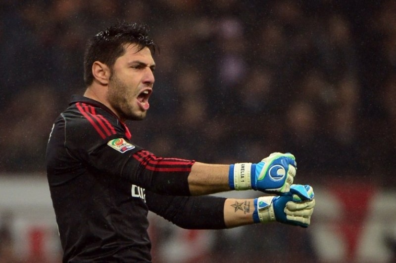 Αμέλια: «Κατάλληλη η Μίλαν για τον Μπαλοτέλι»