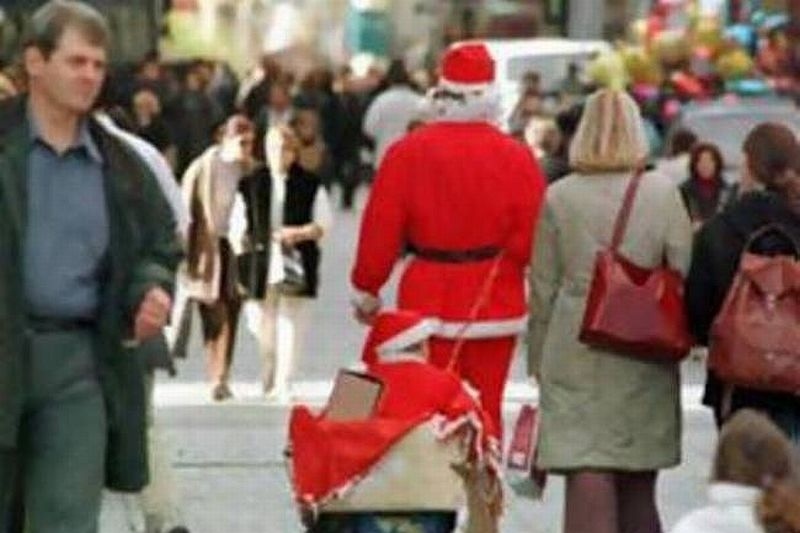 Το ωράριο των καταστημάτων σήμερα