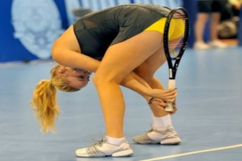 Βίντεο: «Καυτά» φωτογραφικά κλικ στα γήπεδα τένις