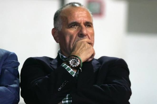 Κωνσταντίνου: «Καλοκαίρι για Σισέ»...