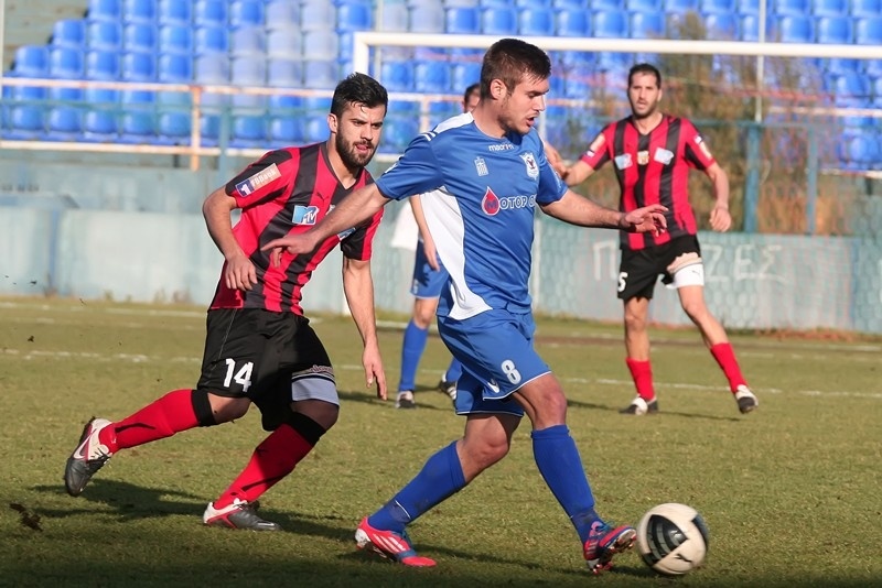 Επισκοπή: Χωρίς τους «νέους» με Προοδευτική