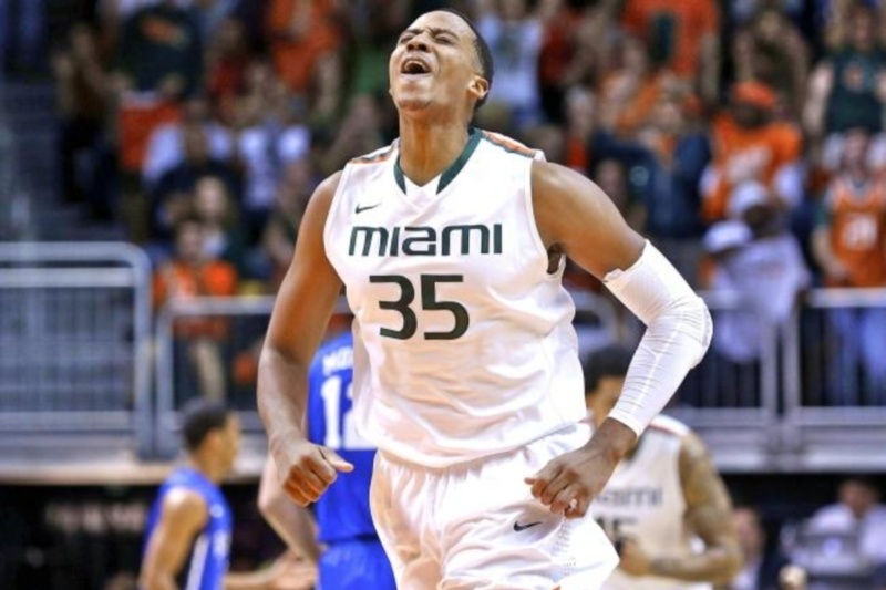 NCAA: Ηχηρή σφαλιάρα για Ντιουκ (videos)