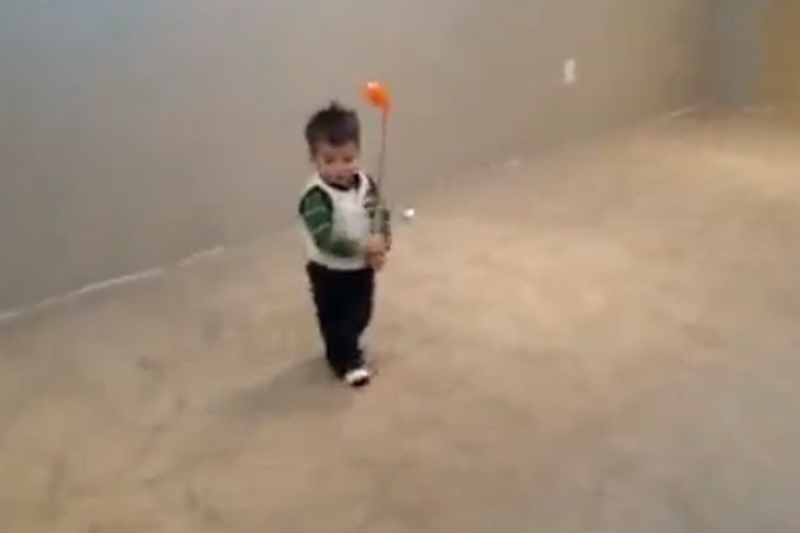 Γκολφ: Ο νέος Τάιγκερ Γουντς είναι... 17 μηνών! (video)