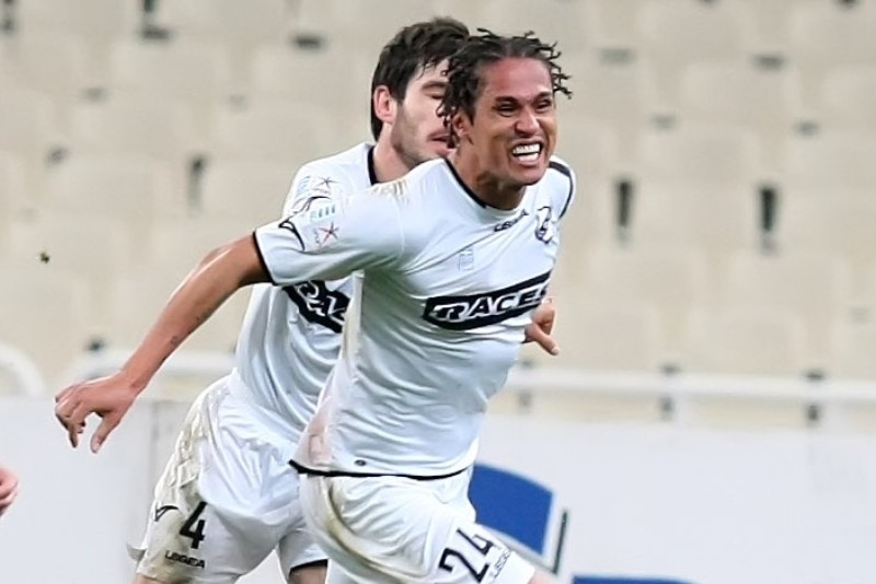 ΟΦΗ: Αποχώρησε ο Σόουζα!