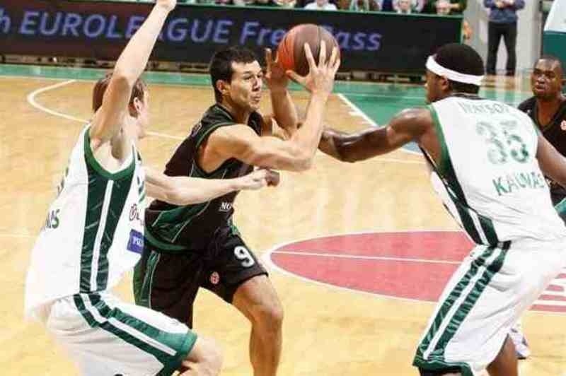 Σιένα: Στα «πιτς» ο Καραρέτο