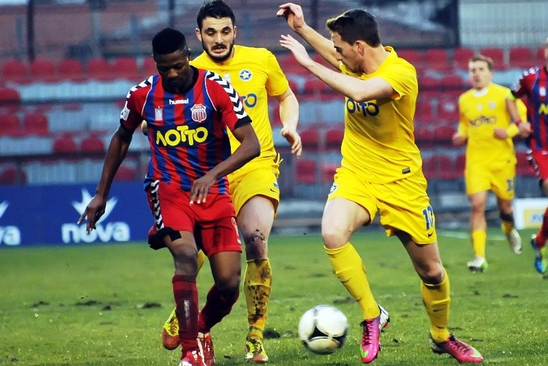 Ράγιος: «Χαρούμενοι στη δεύτερη θέση»