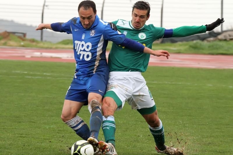 Θρασύβουλος: Χωρίς τρεις με Ηρακλή