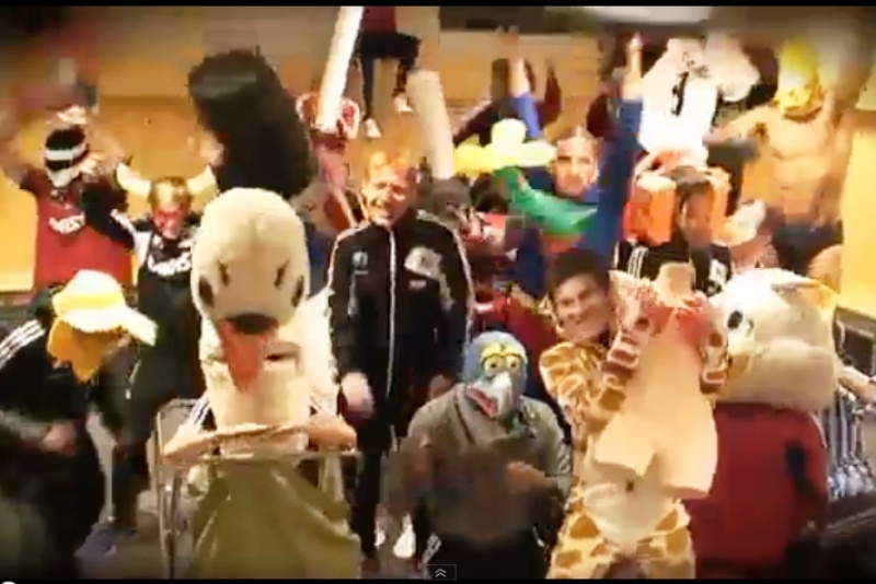 Το Harlem Shake της Σουόνσι (video)