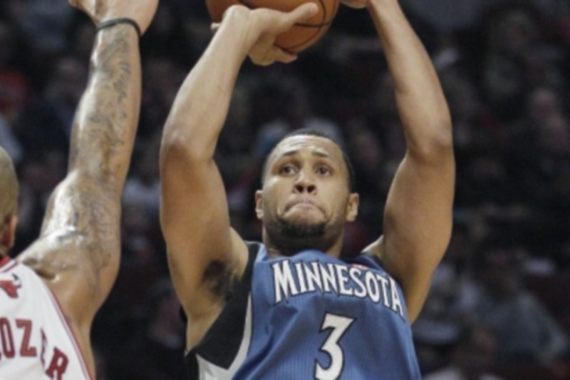 Μινεσότα Τίμπεργουλφς: Τελειώνουν τον Ρόι