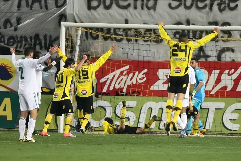 Άρης: Με τρεις απουσίες στο Φάληρο