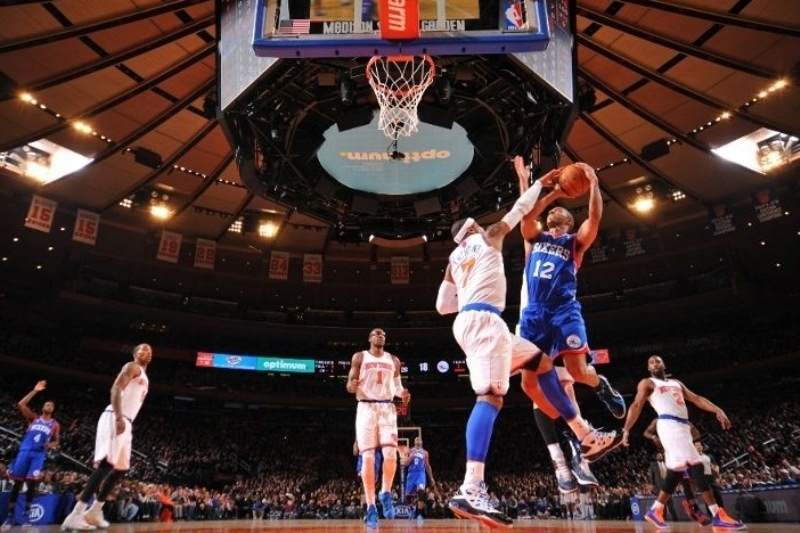 Νιου Γιορκ Νικς: Με το ζόρι τους Σίξερς (video)