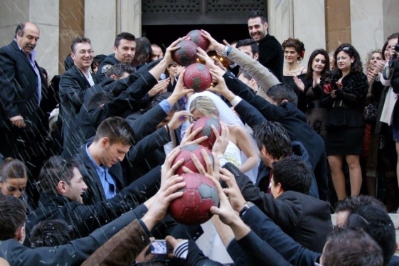 ΑΕΚ: Παντρεύτηκε ο Καφφάτος! (photos)