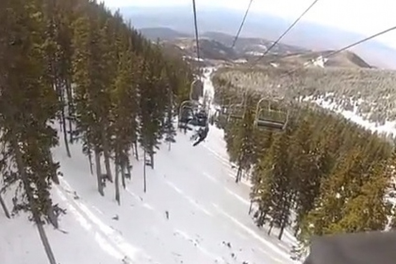 Έφηβος έπεσε από τελεφερίκ και σώθηκε!